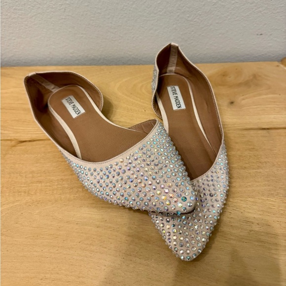 Steve Madden Evelina Sparkly Iridescent Rhinestone Flats - Picture 4 of 4